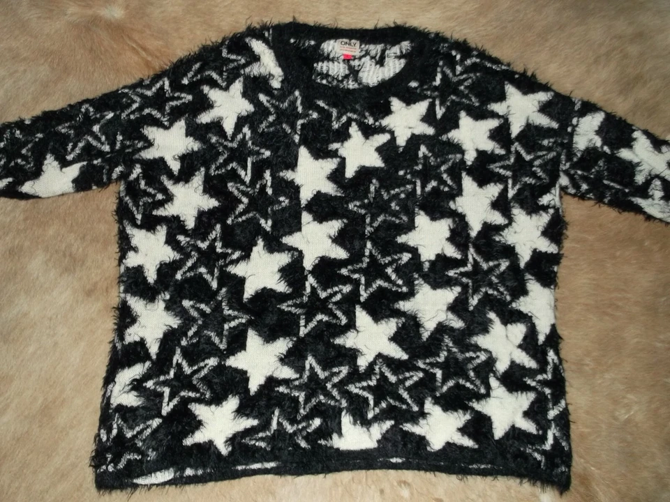 Only Damen Pullover kuschlig Weich langarm Gr.M Beige/Schwa  unbedingt ansehen!! - Bild 1 von 4