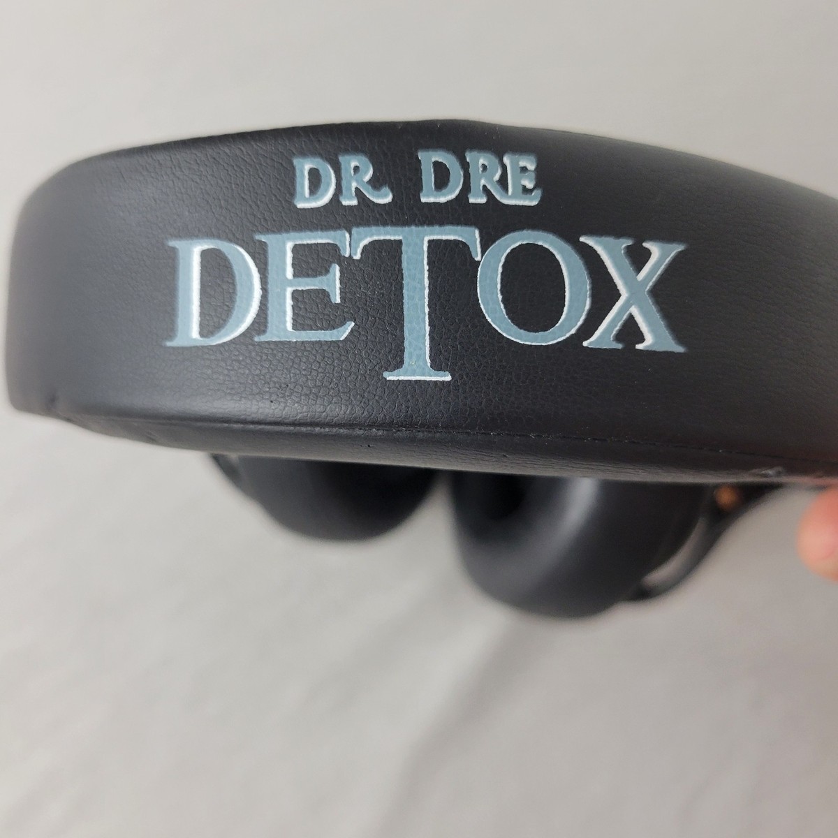 DISCONTINUED Pro DETOX Monster Beats headphone by Dr Dre