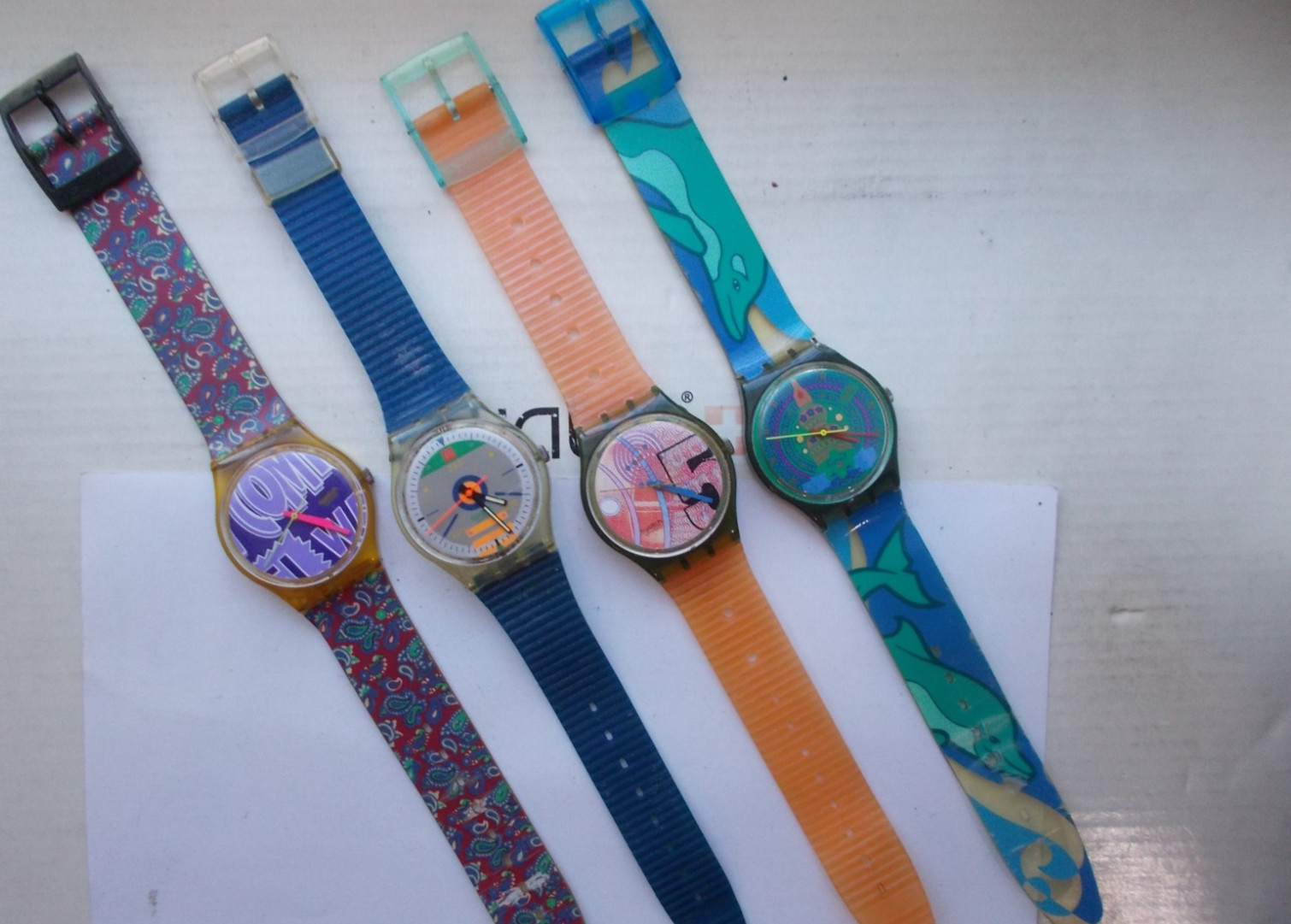   VINTAGE    All WATCHES   of  running L@@K STD SWATCH Lot  4 &amp; GENT READ     - vintagewatches.pk