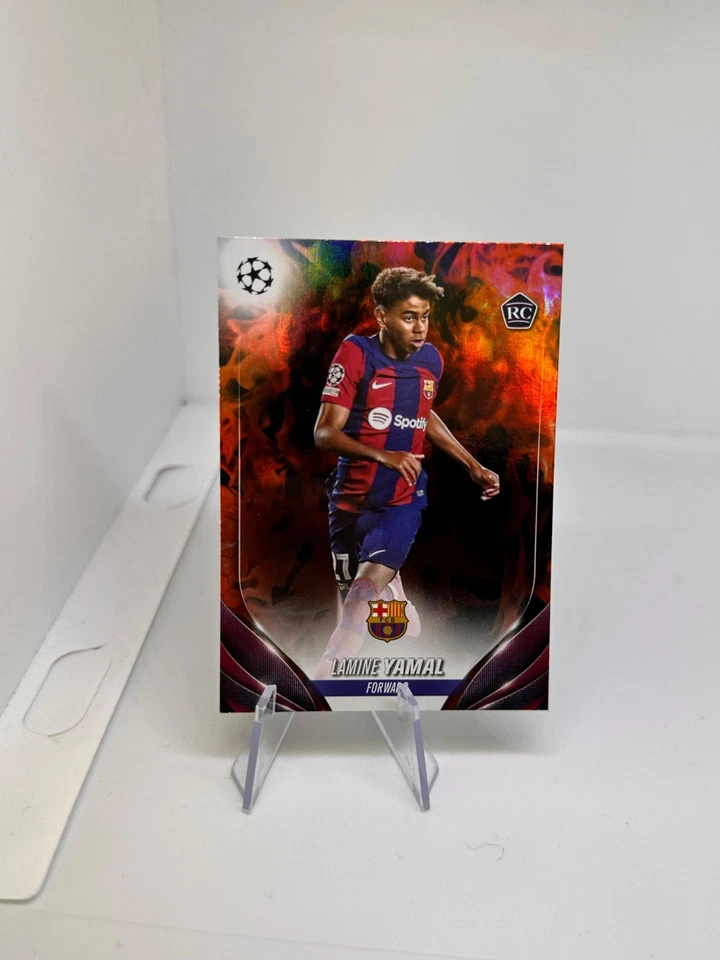 Rookie Card Novato Lamine Yamal #64 FC Barcelona Forward Topps Infierno 2023 24 - Imagen 2 de 3
