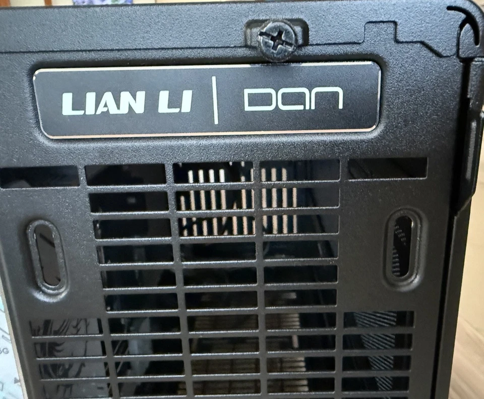 Lian Li Case A3-mATX Micro-ATX Nero Wood Edition Legno - Image 2 of 4