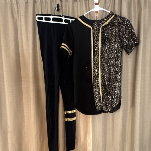 Weissman Women’s Black 2-Piece Dance Outfit Button Front Top & Leggings medium