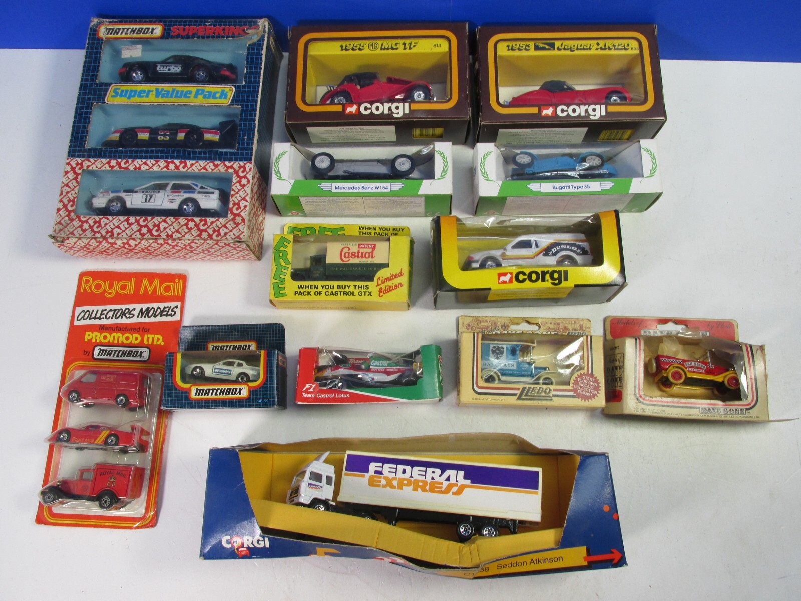 vintage CORGI MATCHBOX TRUCK VAN CAR LORRY DIECAST VEHICLE BUNDLE JOB LOT SET