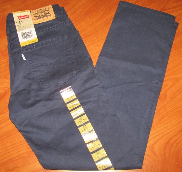 navy blue levis