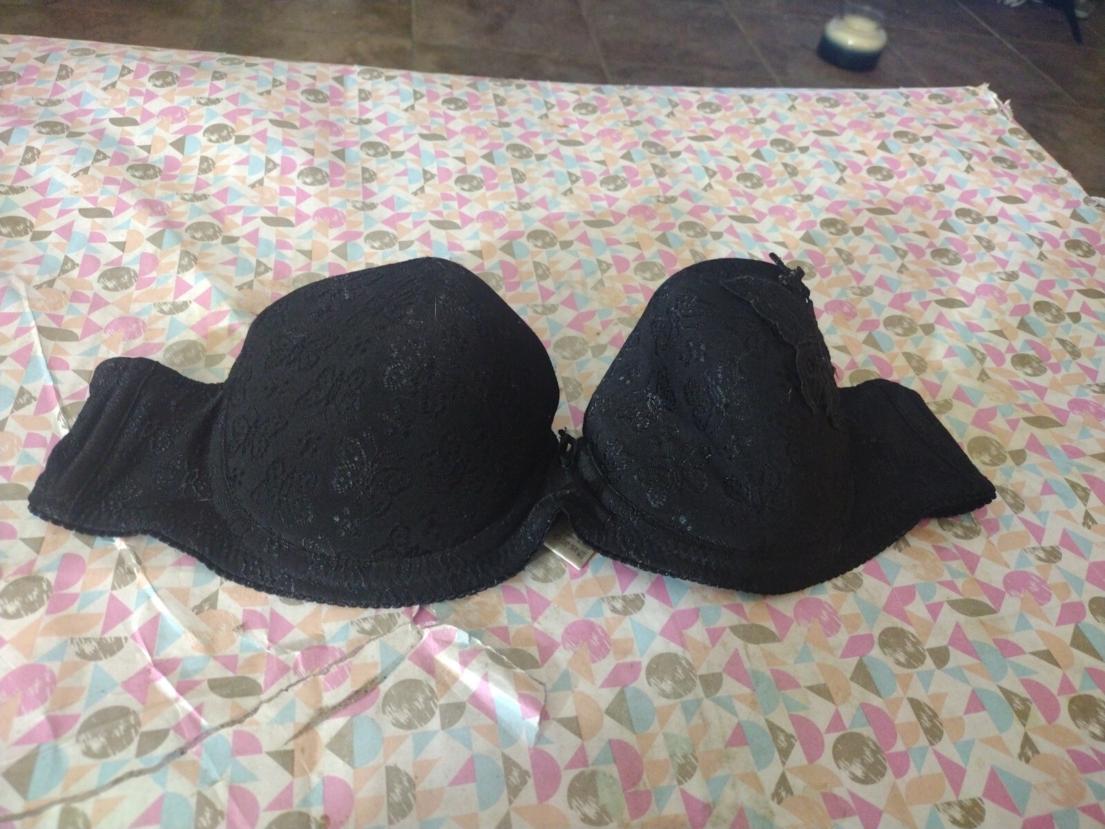 Women's Bra Black Strapless Rosa Brand Size 34C Underwire.