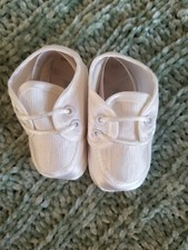 Baby Deer Boys/Girls White Shoes Baby Size 0 Birth-6 Weeks