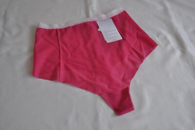 Triumph  Light  Sensation High-Waist String Gr. S pink Neu
