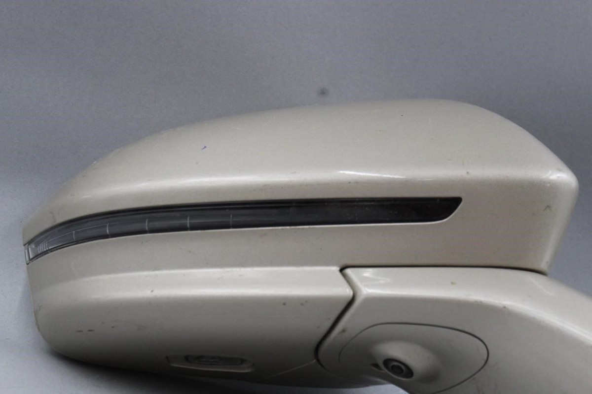 2019- 2023 LINCOLN NAUTILUS FRONT RIGHT DOOR MIRROR OEM