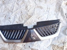 Calandre Mitsubishi OUTLANDER