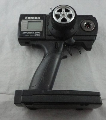 Futaba 2PL 2-Channel 75Mhz AM Computerized Pistol Grip Transmitter (see DESC)