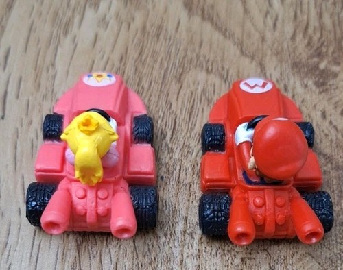 Nintendo Monopoly Gamer Mario Kart Power Pack Princess Peach & Mario with Card - Picture 4 of 6