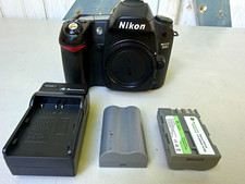 Nikon D80 10.2MP Digital SLR Camera Body w/ Battery & Charger - Tested Power On 