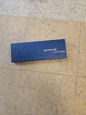 NETGEAR ProSafe FS116 16-Port 10/100 Fast Ethernet Network Switch   Unmanaged