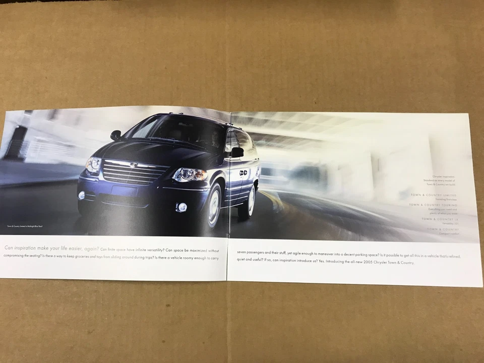 Chrysler Town & Country 2005 concesionario vendedor folleto Foto 2 de 4