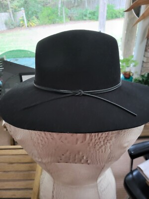 NWT Phenix 100 % Wool hat NWT PHENIX 100% CASHMERE GRAY KNIT MEN main image 3