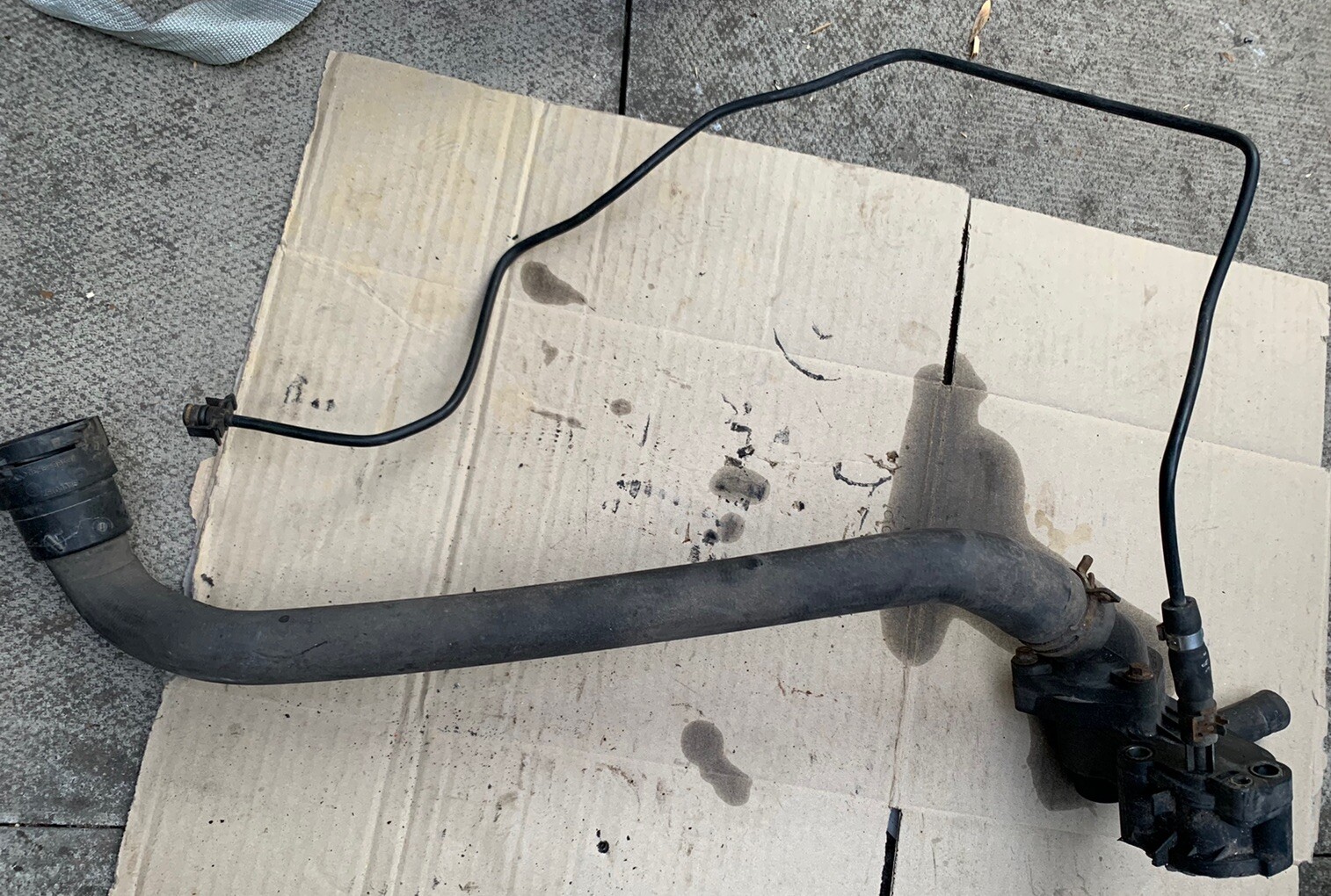 Ford Galaxy Mk3 MONDEO Focus Diesel Thermostat Housing 2s40-8594 