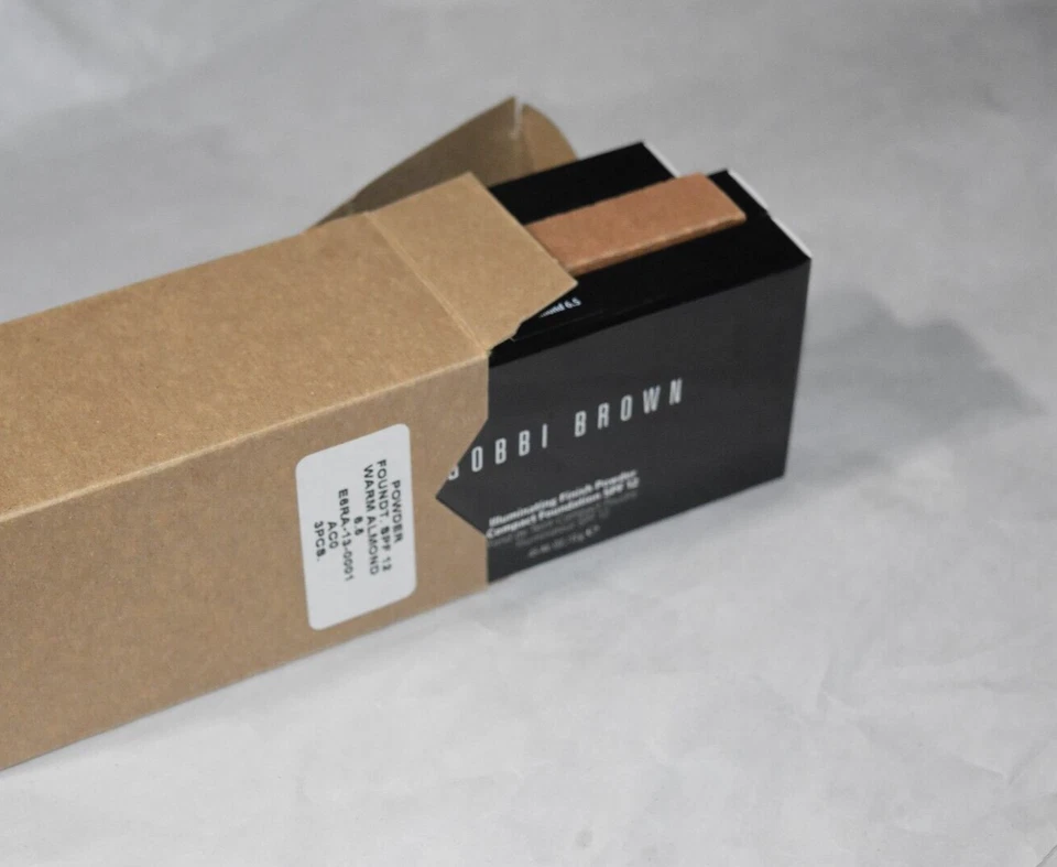 3x Bobbi Brown Illuminating Finish Powder Compact Foundation SPF Warm Almond 6.5 - Image 2 of 4