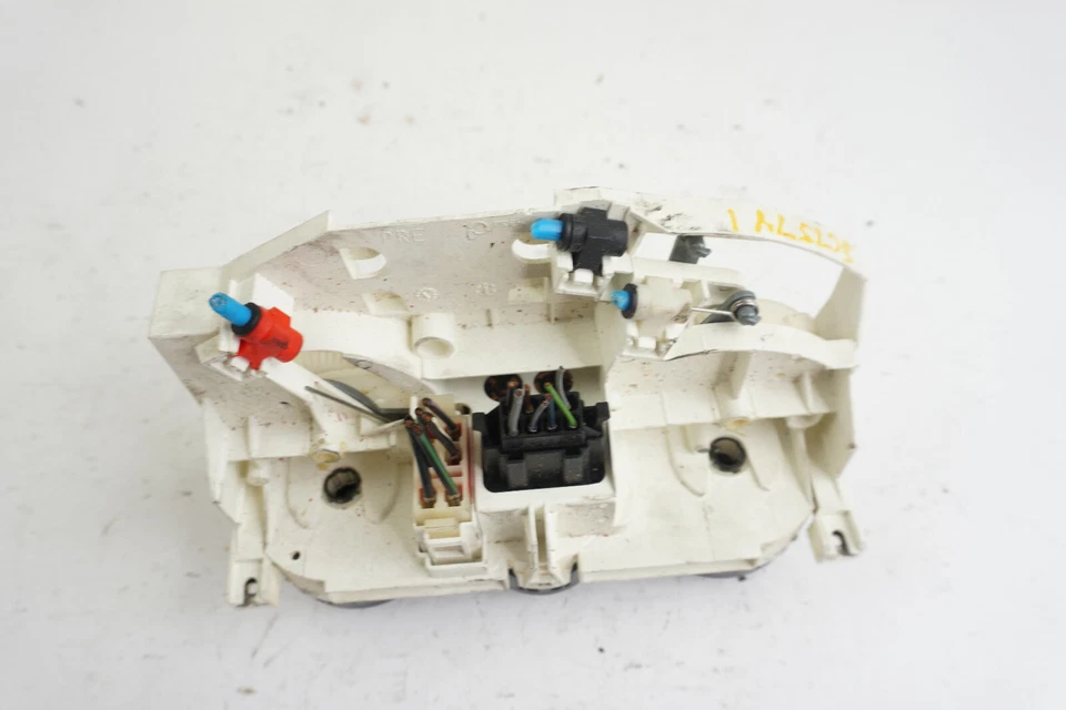 1999 2000 2001 2002 03 04 05 VOLKSWAGEN PASSAT GOLF AC control OEM 1JO 820 045 F Foto 3 de 4