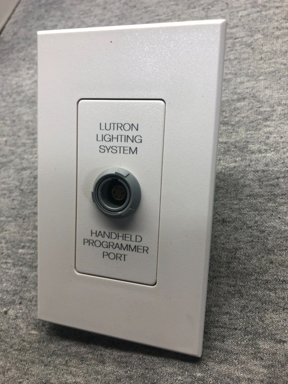 LUTRON HWI-HHPJ-Q1-WH  HANDHELD PROGRAMMER PORT WALLJACK (WHITE)