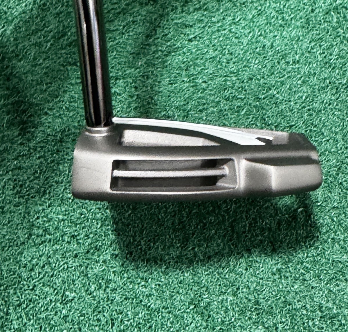 Taylormade Spider Tour X - 34”, Double Bend, Lamkin Grip - Mint