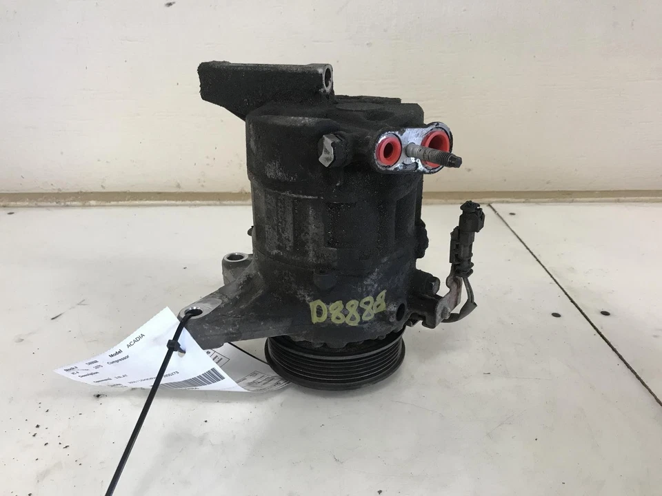 Compresor de aire acondicionado usado se adapta a: 2015 GMC Acadia grado A Foto 2 de 4