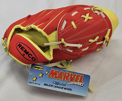 Vintage Spider Man Baseball Glove  Kids 1991 Left Handed  Remco NEW w/Tags