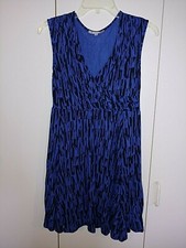 GAP LADIES SLEEVELESS BLUE CROSS-OVER BODICE SHORT DRESS-MP-RAYON KNIT-CUTE