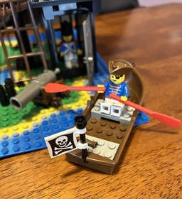 LEGO Pirates: Forbidden Island 6270 100% Complete With Manual 1989 RARE