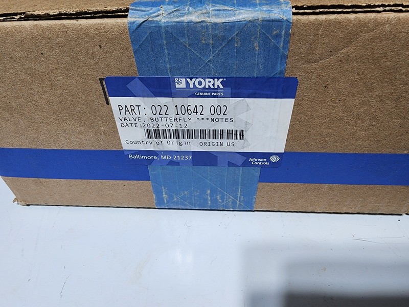 YORK JOHNSON CONTROLS 022-10642-002 NEW