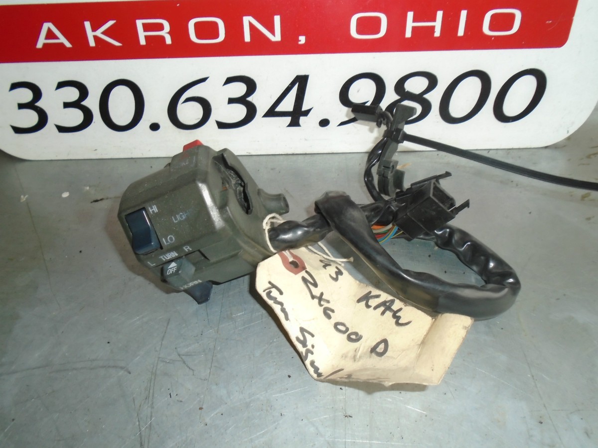 93 KAWASAKI ZX6 D ZX 600 D TURN SIGNAL HANDLEBAR SWITCH | eBay