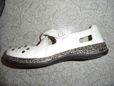 Rieker Halbschuhe Slipper echt Leder weiß gr. 40 Nieten Klettverschluss