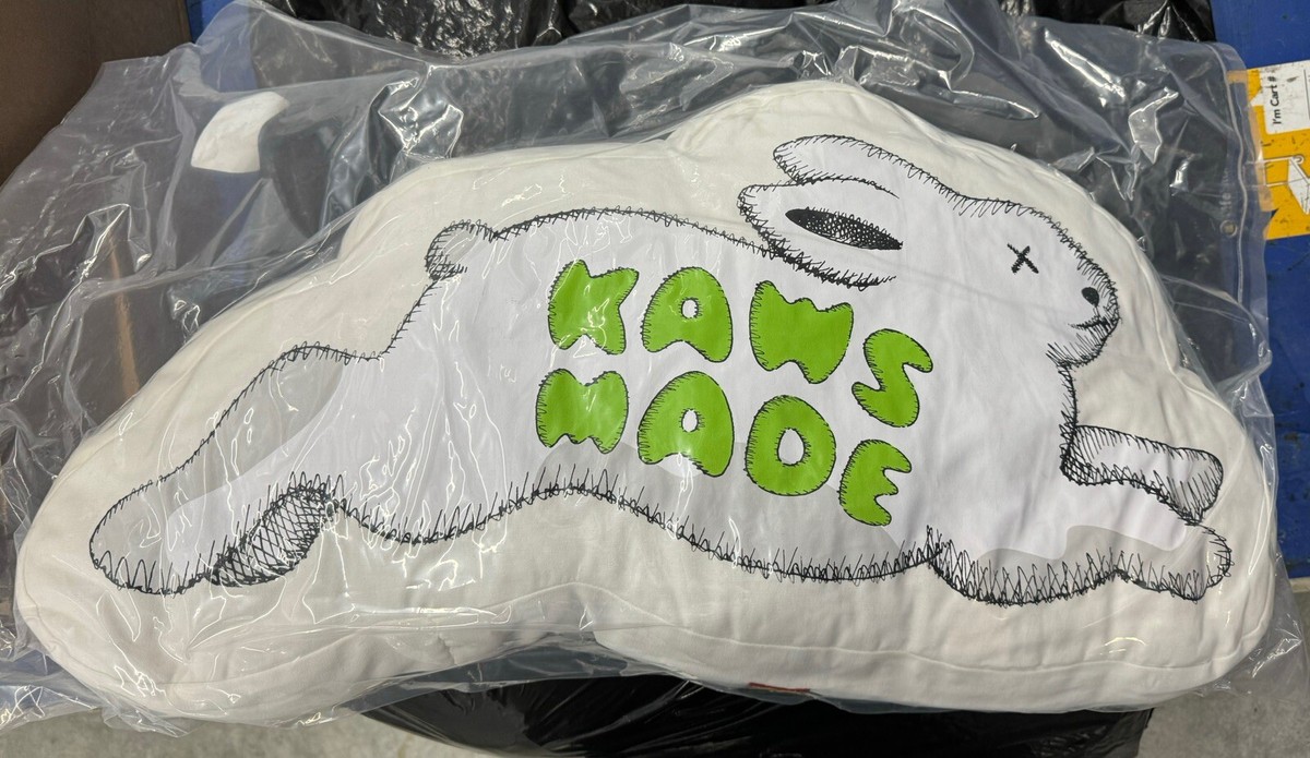 HUMAN MADE クッション　PATCHWORK CUSHION　2個 Human Made X Kaws II Cushion (Rabbit/Bunny) 4530956586823| eBay