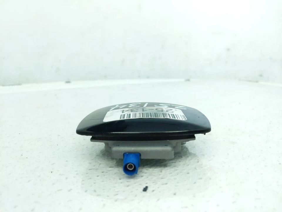 2019 Mercedes-Benz C300 2,0 л седан радио антенна на крыше - черная 205-905-44-11 - Изображение 4 из 4