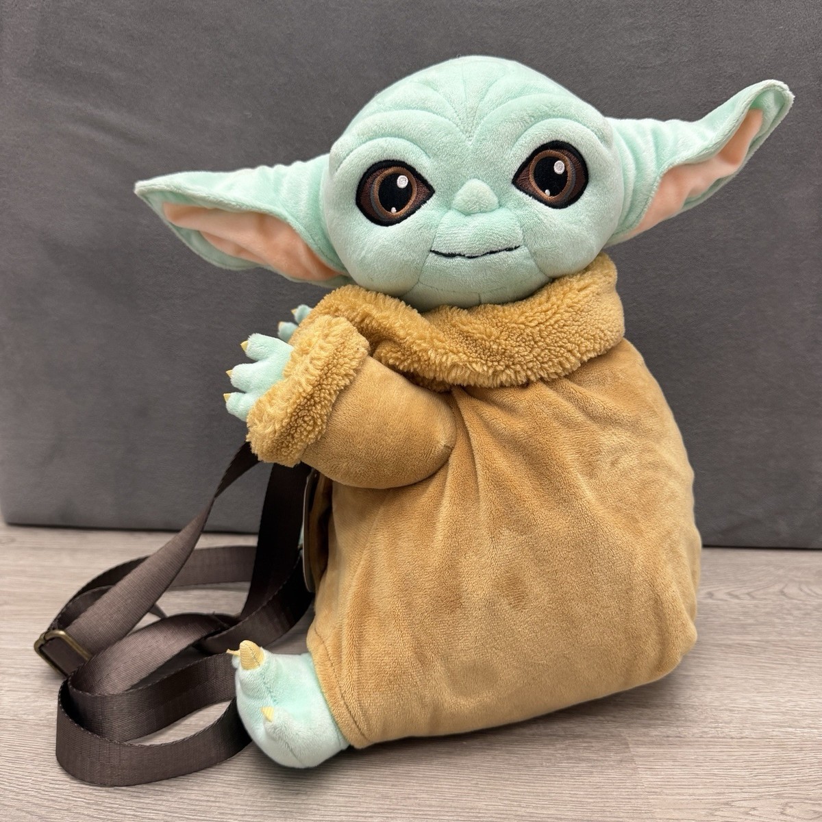 Loungefly Star Wars Grogu Plush Backpack Convention Exclusive Limited 2022 Loungefly Star Wars Grogu Mini Backpack – Unique Vintage main image 3