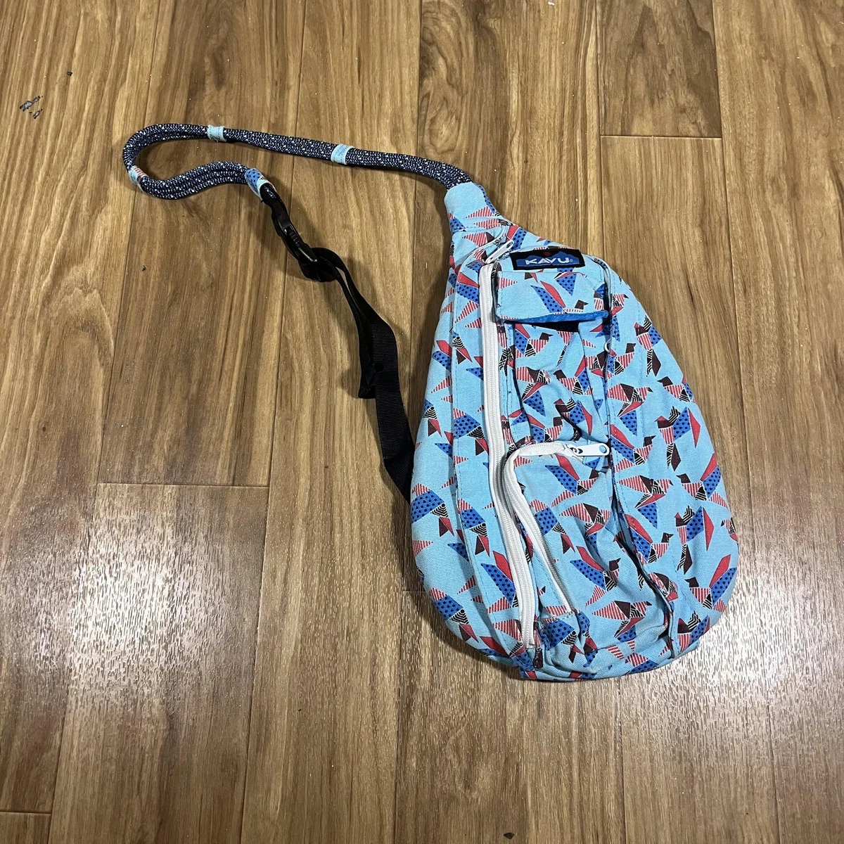 KAVU Rope Bag Zip Animal Print Bags & Handbags for Women for  display picture 3