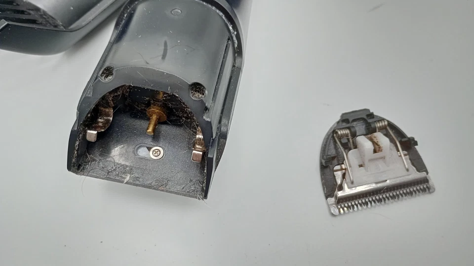 Kurzhaar-Trimmer Rasierer Rossmann Ideenwelt, zwei Aufsätze - Bild 2 von 2