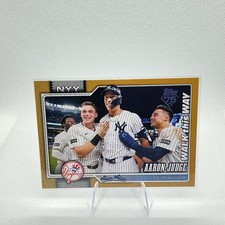 2026 Topps #1 Aaron Judge Walk This Way Gold #/50