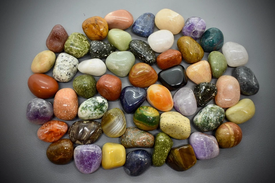 1 KG BUNTE NATÜRLICHE EDELSTEINE-TROMMELSTEINE-MIX: Größe L: 25-35 mm / 50 Stück - Bild 2 von 4