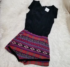 Line And Dot Aztec/Native Print Romper With Pockets Sz X Small Multicolored 