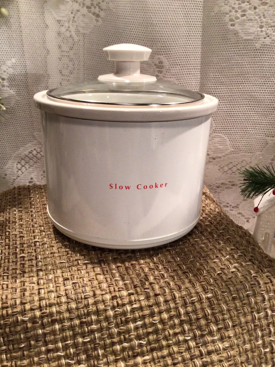 1.5 qt Slow Cooker White w/ Lid Unbranded #1515