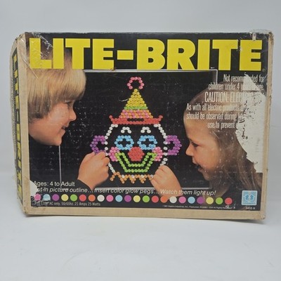 Vintage Lite Brite Original Box With Pegs and  Picture Assortments 1981 Works!