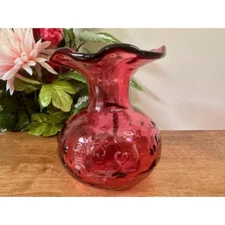 Vintage Rossi Artistic Glass Cranberry Vase Swirl Pattern Ruffled Rim – Heritage