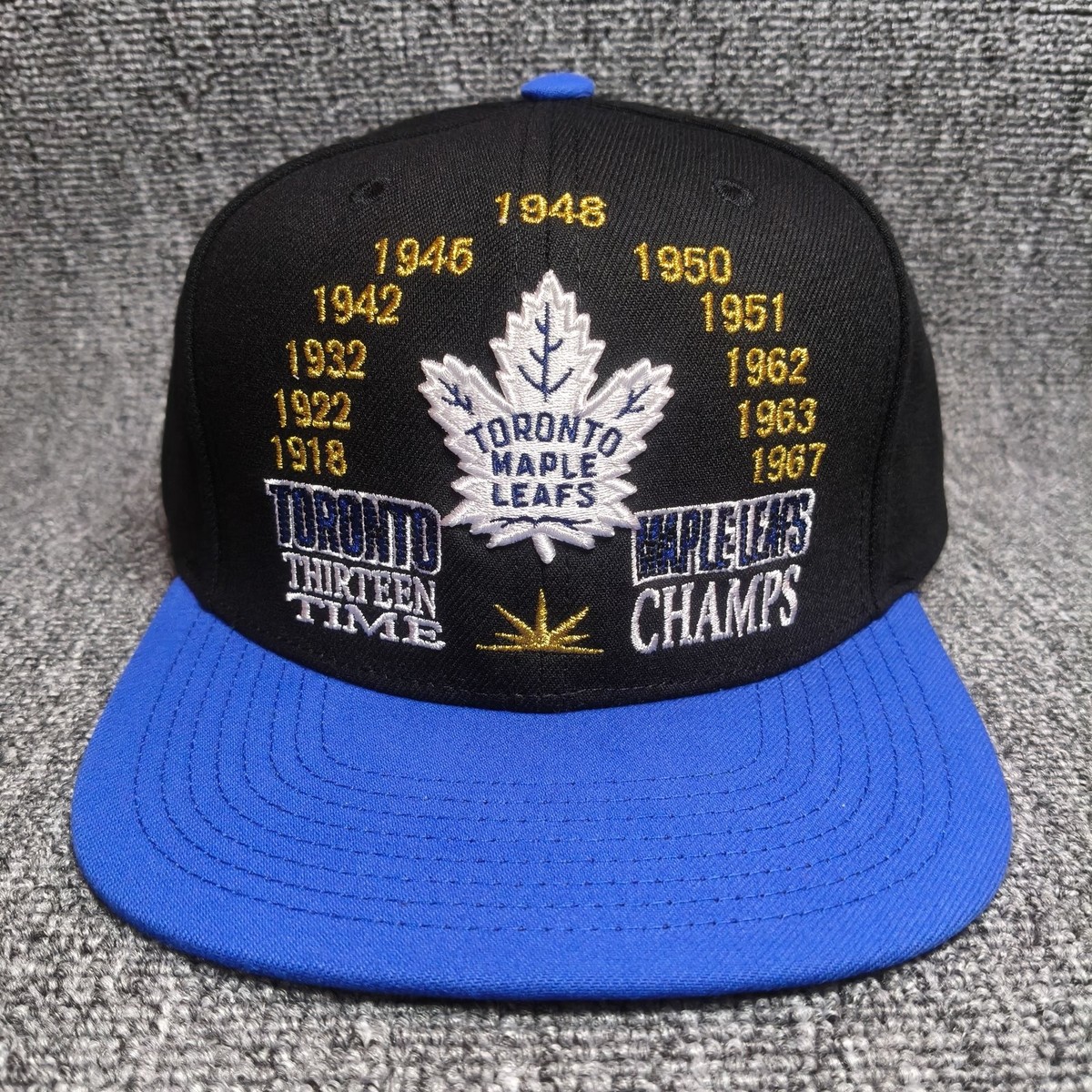 Mitchell & Ness Toronto Maple Leafs NHL Champs Snapback Hat Black Blue OS