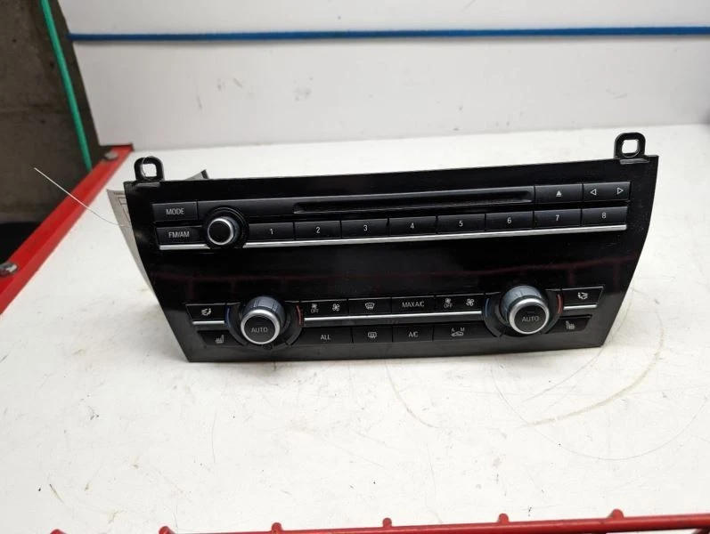 Equipo de audio radio control HVAC montado en el tablero se adapta a 11-15 BMW 740i 751469 Foto 2 de 4