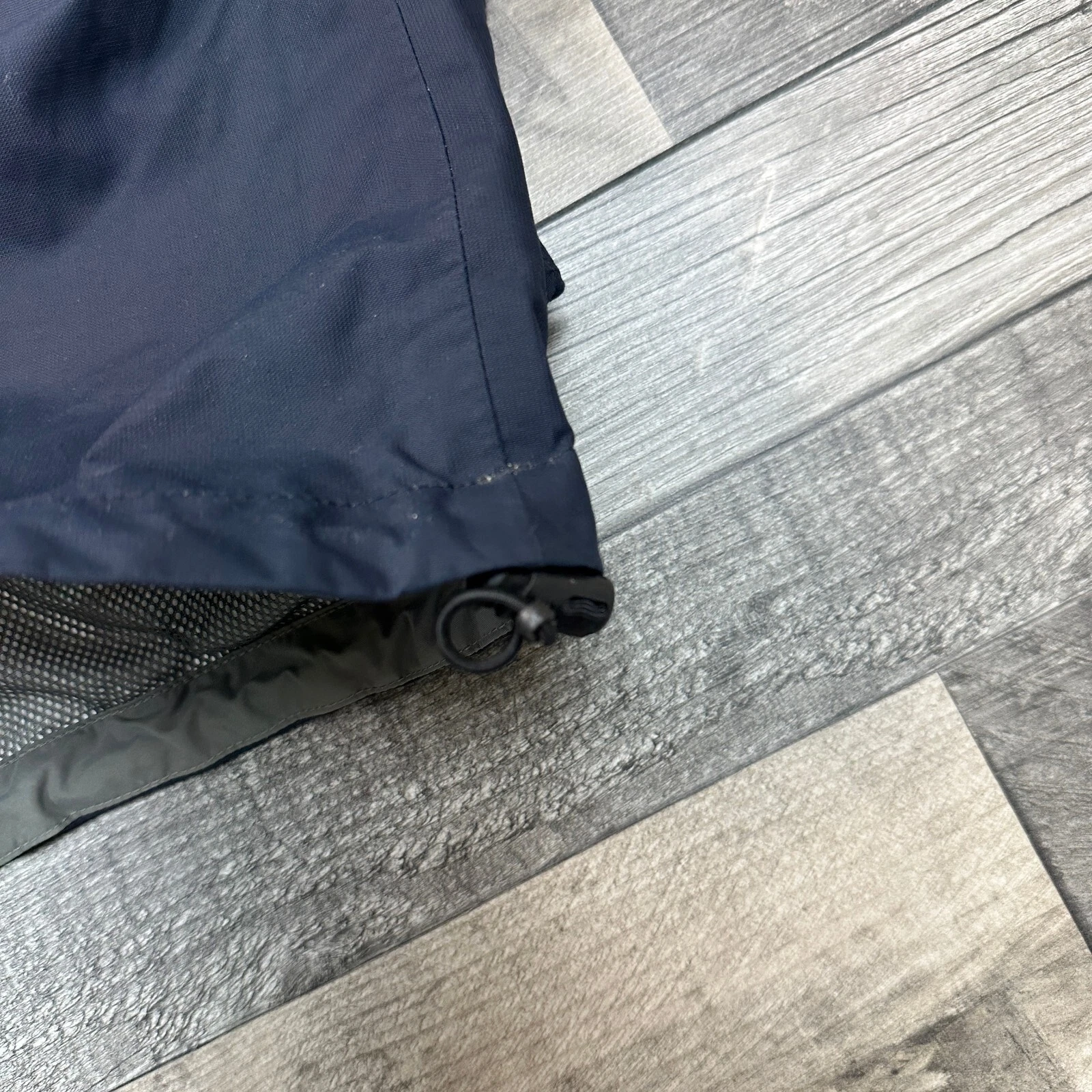 berghaus rain utility pockets walking hiking jacket