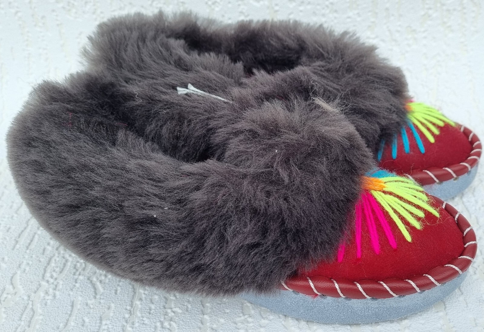 APL LAMMFELL Warme HAUSSCHUHE Gr.31 NEU Schaffell leder Handarbeit (02.21.04.08.22)