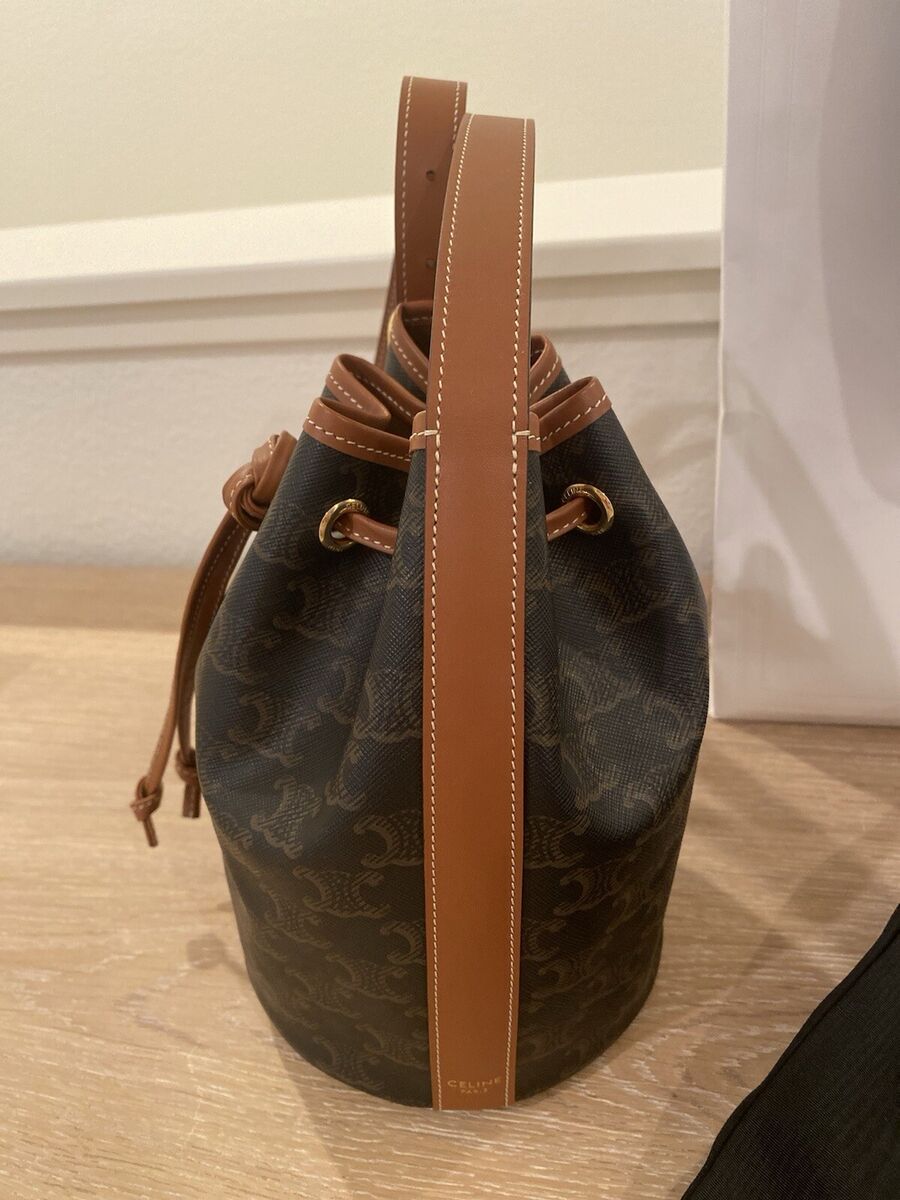 【CELINE】セリーヌ★Drawstring Bag★巾着バッグ ★モノグラム Celine Drawstring Bag in Triomphe Canvas and Calfskin | eBay