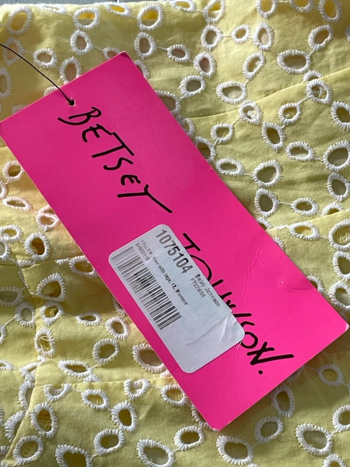 Betsey Johnson Eyelet Floral Lace Mini Dress Size 12 Sleeveless Yellow Pinup NEW - Image 4 of 4