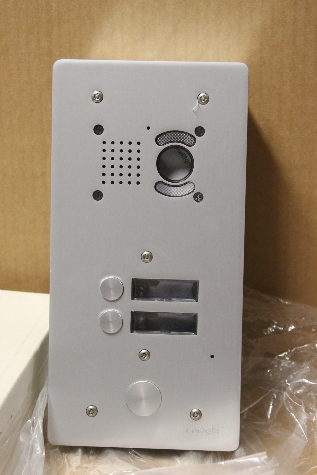 Module MH vidéo antivandale AV4 Comelit pour un contrôle d'accès sécurisé