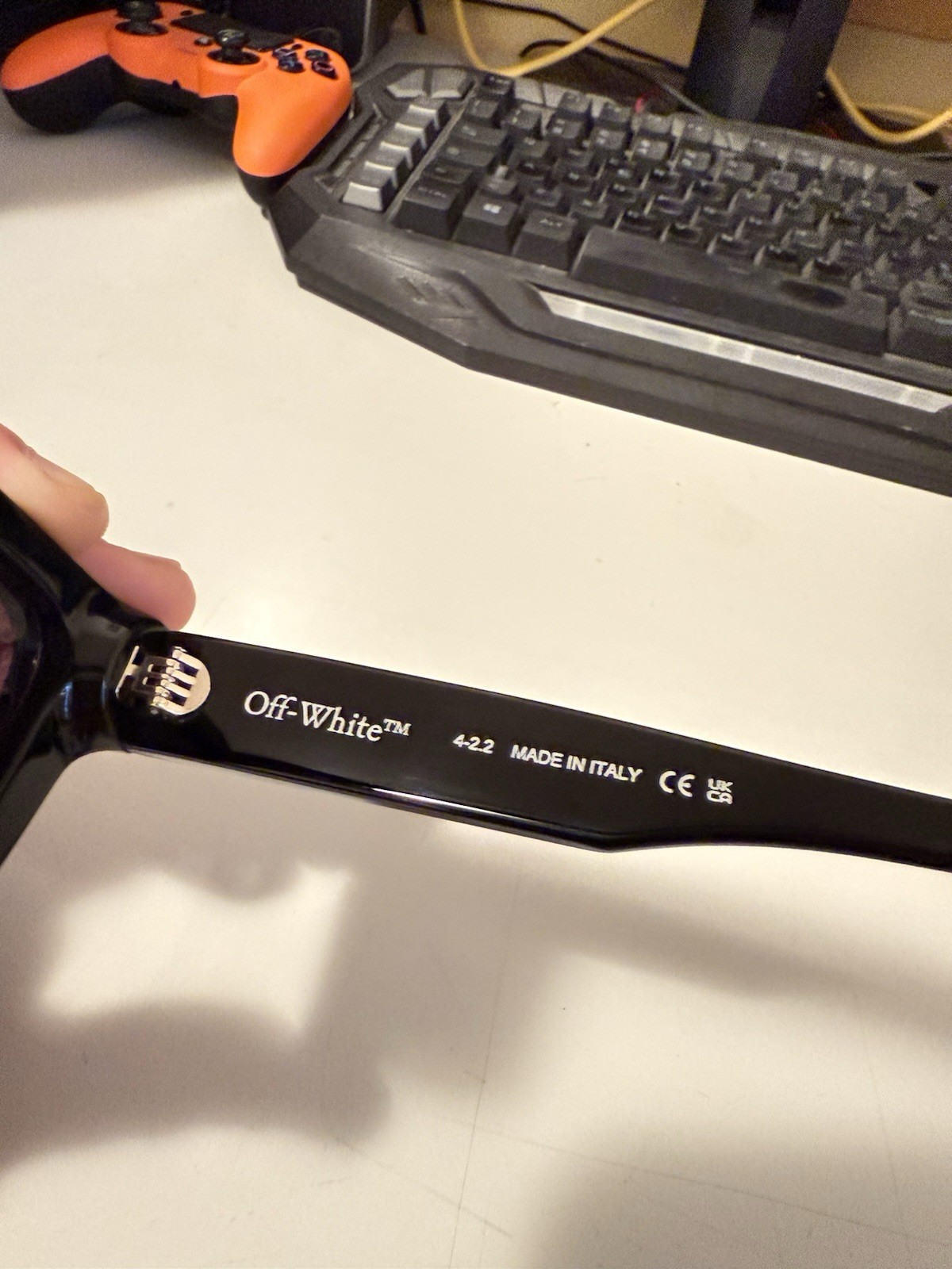 Off White Glasses - image 4